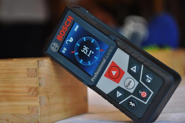 Bosch_Power_GLM50c_1